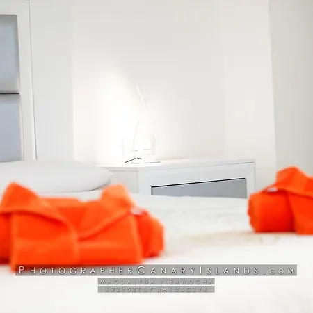 L'elegante *
